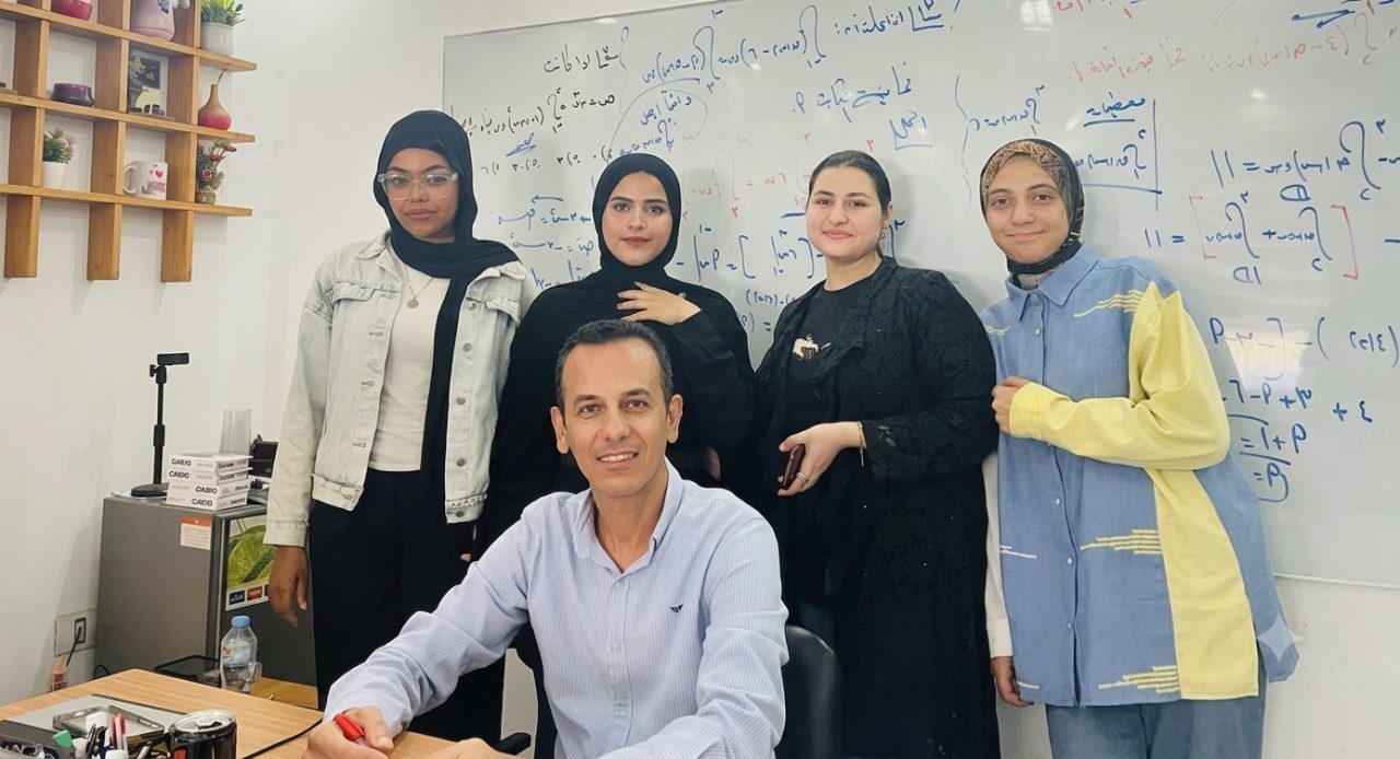 طلابنا المتميزون_عظماء الفرع العلمي